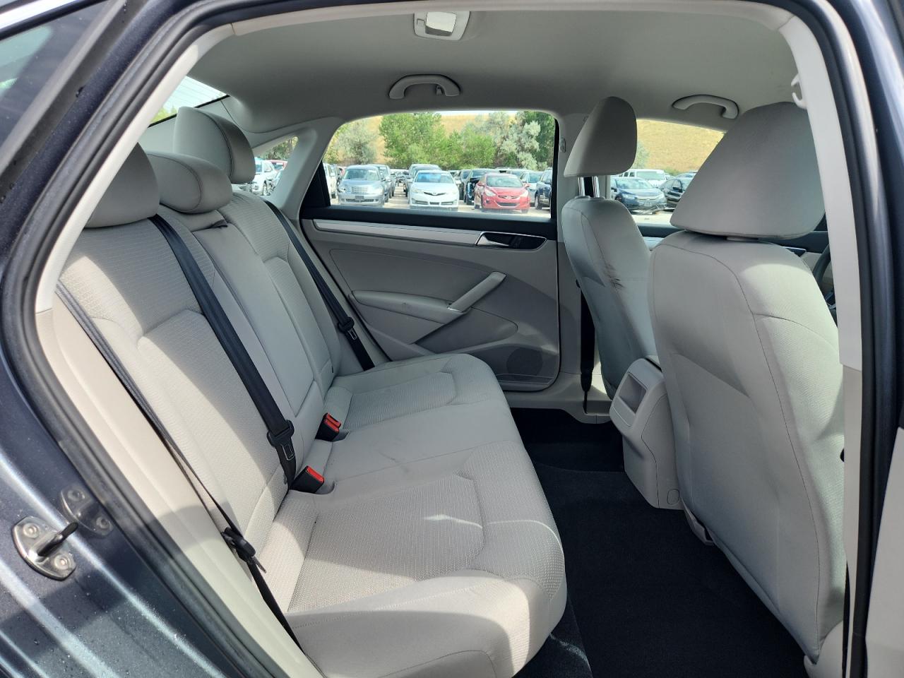 Lot #3221697343 2017 VOLKSWAGEN PASSAT S