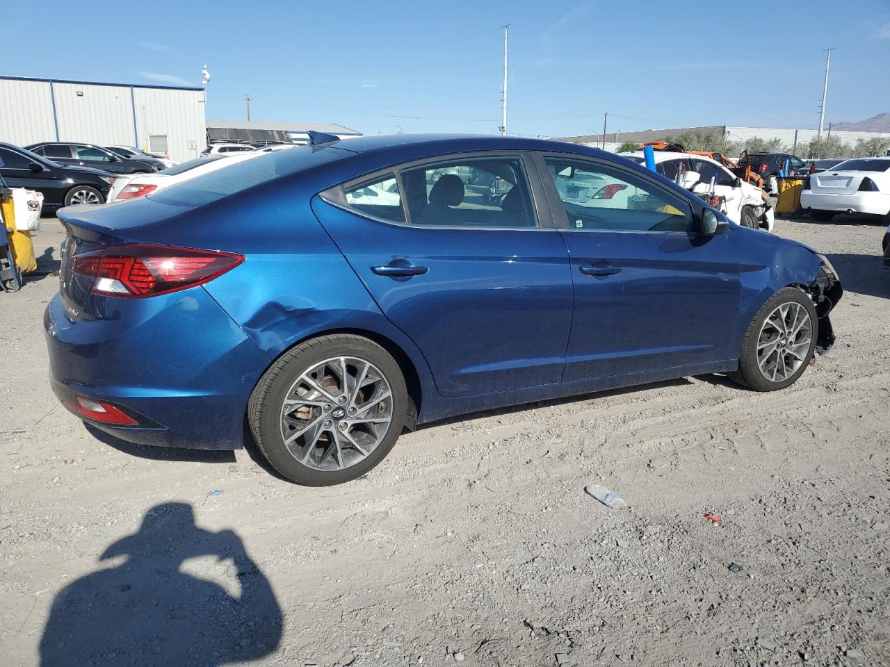 HYUNDAI ELANTRA SEL