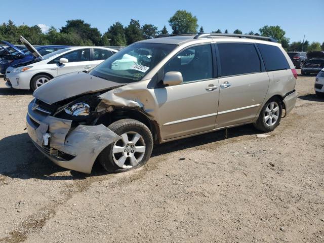 TOYOTA SIENNA XLE