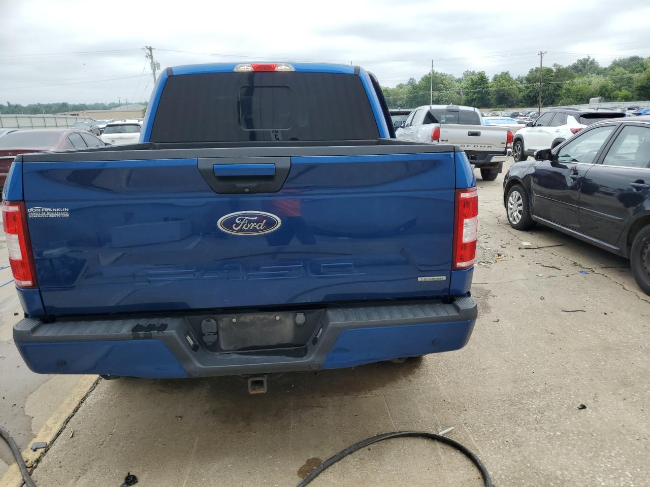 FORD F-150 SUPERCREW