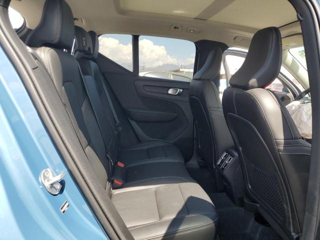 2025 VOLVO XC40 CORE YV4L12UJXS2569628
