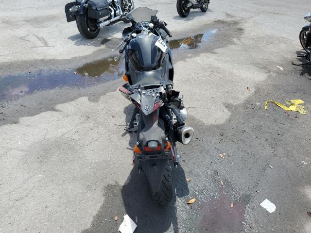2015 YAMAHA YZFR3 MH3RH06Y4FK003124