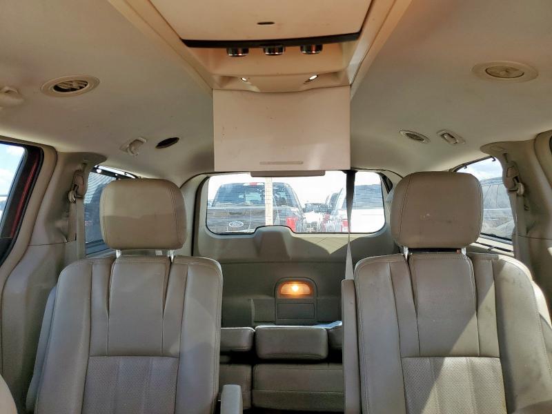 2015 CHRYSLER TOWN & COU 2C4RC1CG9FR578013