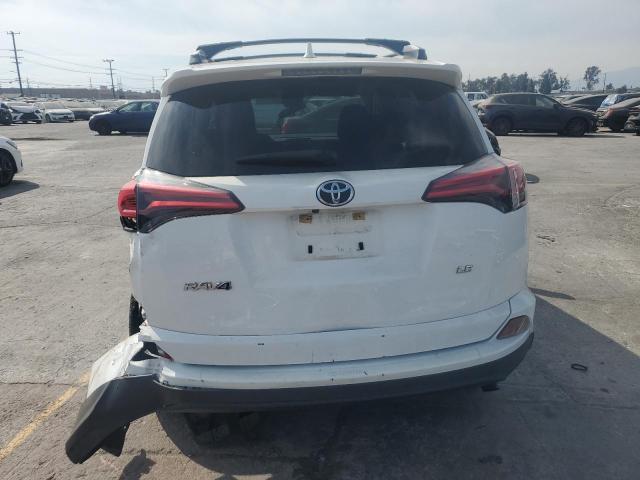 2018 TOYOTA RAV4 LE JTMZFREV3JJ749708