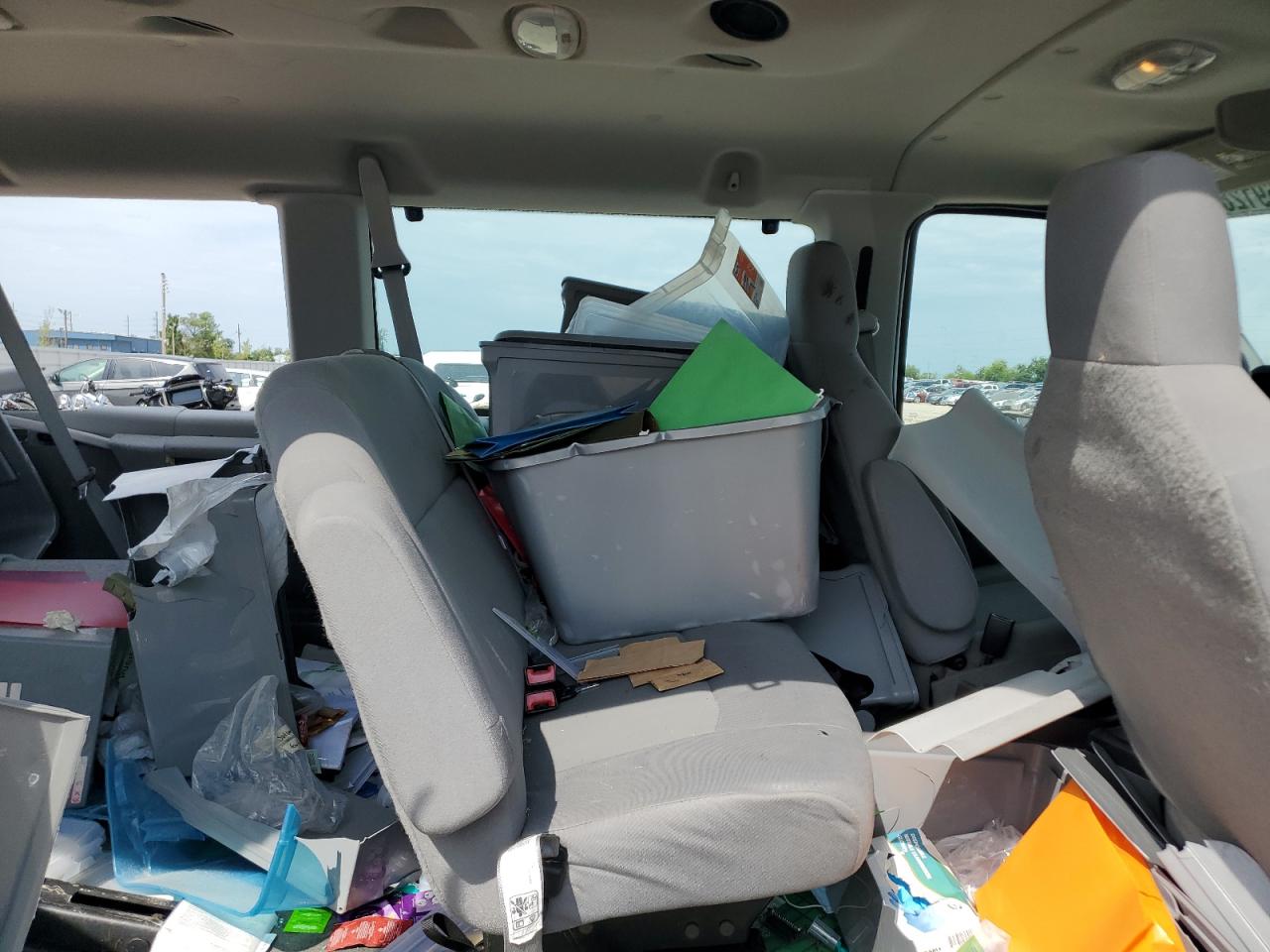 FORD ECONOLINE E150 WAGON