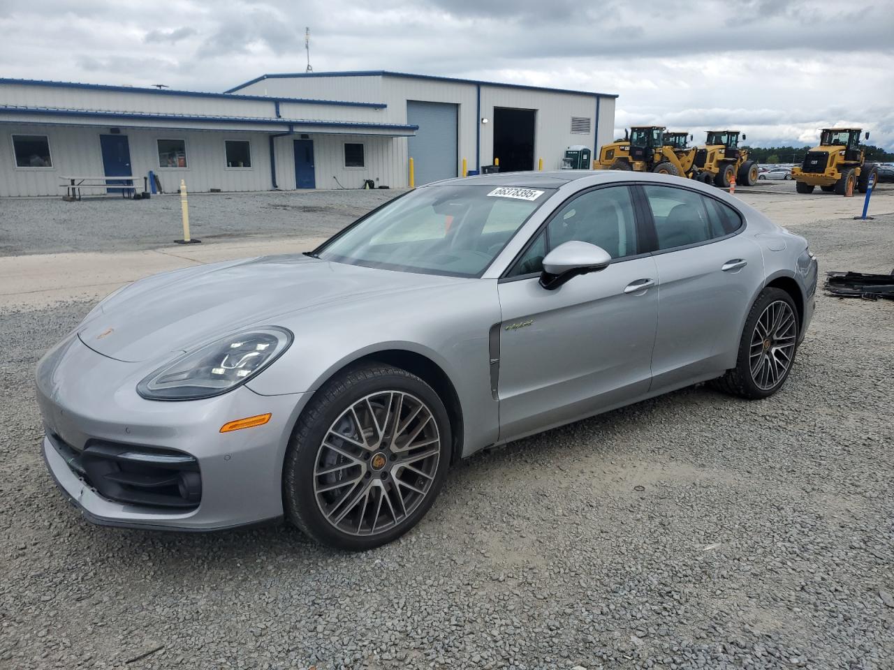 PORSCHE PANAMERA 4 E-HYBRID