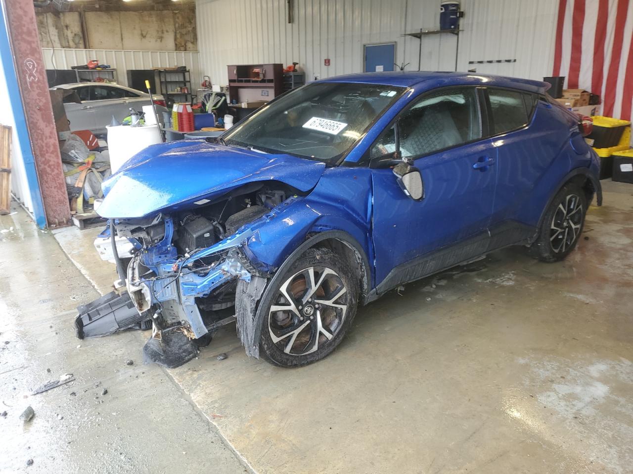 TOYOTA C-HR XLE