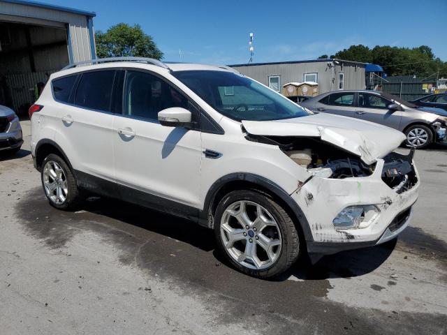 2019 FORD ESCAPE TIT 1FMCU9J92KUA29087