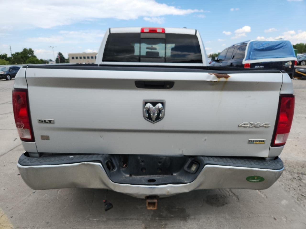 DODGE RAM 1500 SLT