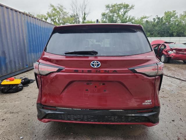 2022 TOYOTA SIENNA XSE 5TDDRKEC5NS078946