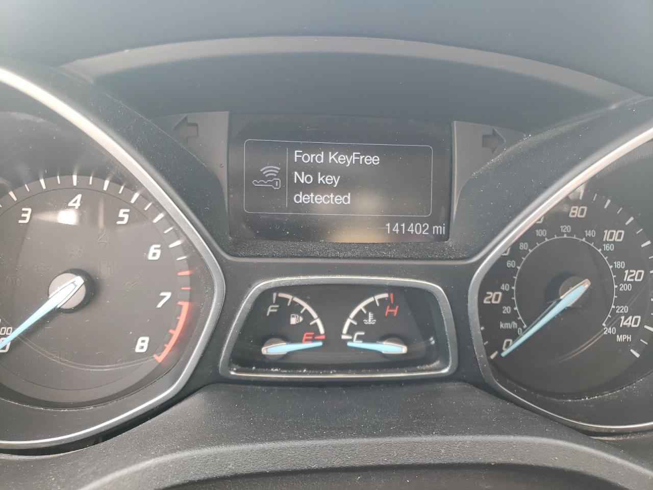 FORD ESCAPE TITANIUM