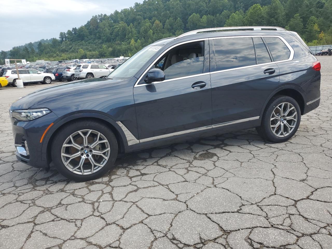 BMW X7 XDRIVE40I