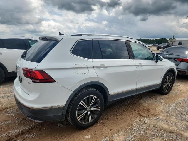 2018 VOLKSWAGEN TIGUAN SE 3VV3B7AX2JM087332