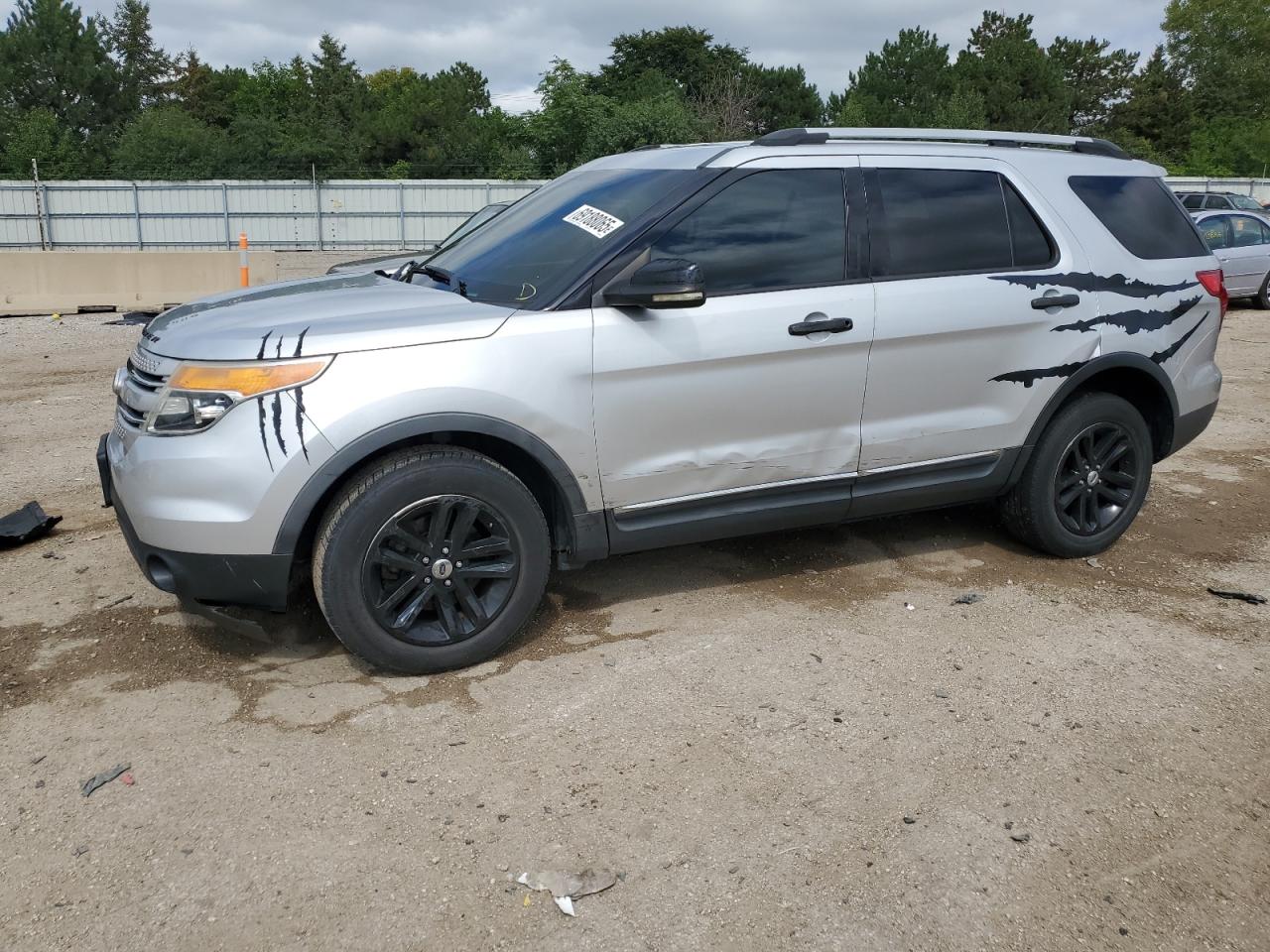 FORD EXPLORER XLT