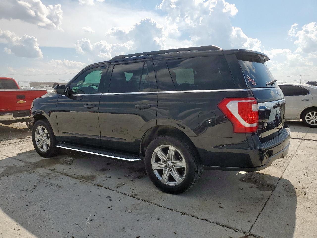 FORD EXPEDITION XLT