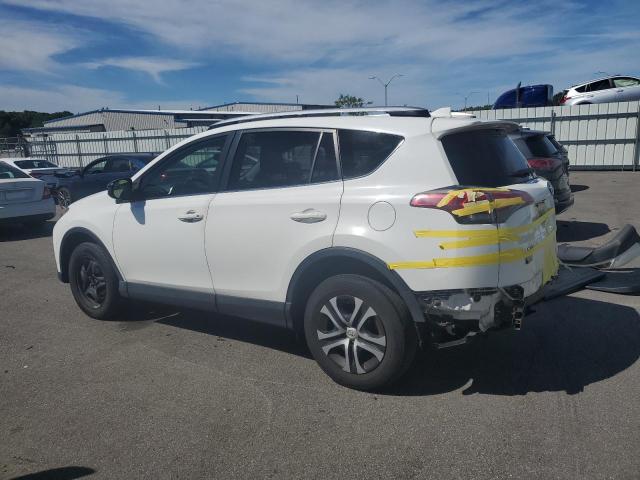 2016 TOYOTA RAV4 LE JTMZFREV5GD091025