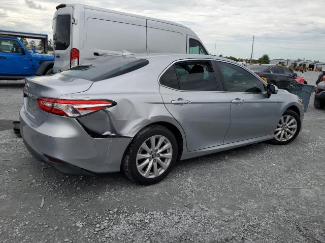 2020 TOYOTA CAMRY LE 4T1C11AK0LU883672