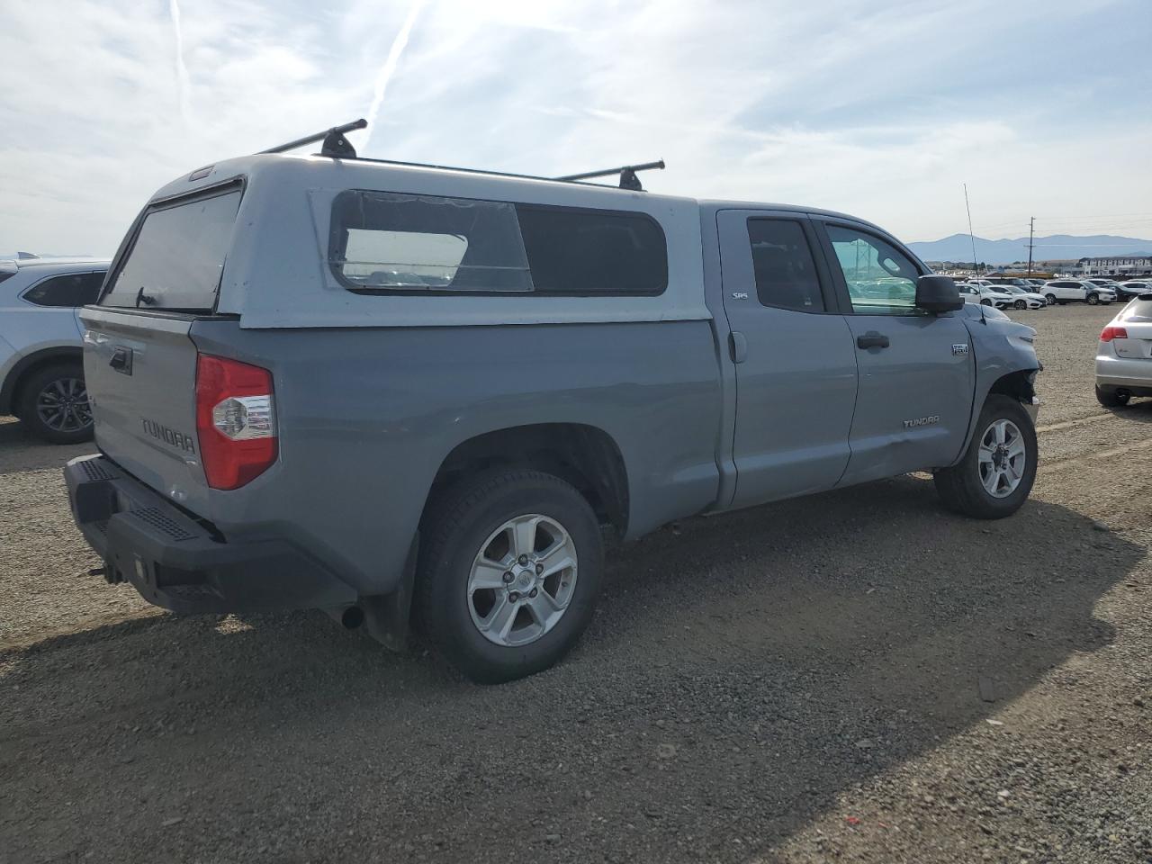 TOYOTA TUNDRA DOUBLE CAB SR