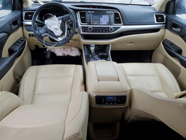 2019 TOYOTA HIGHLANDER SE 5TDJZRFH4KS961678