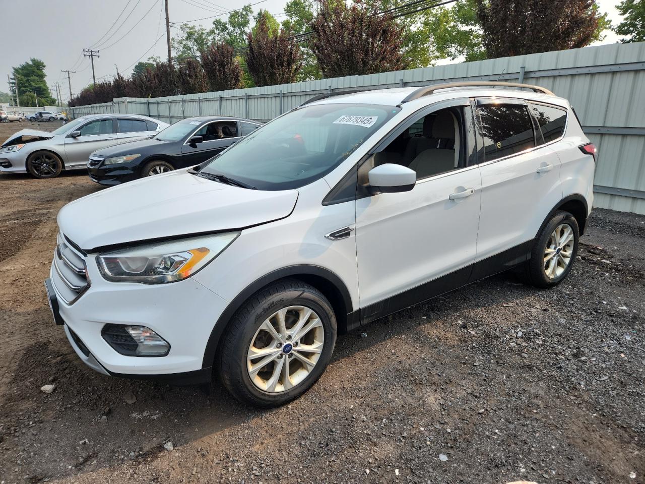 FORD ESCAPE SE