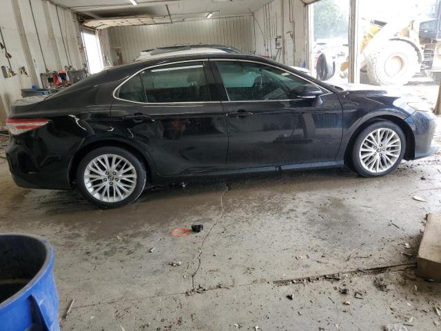 2018 TOYOTA CAMRY XLE 4T1B11HK9JU091079