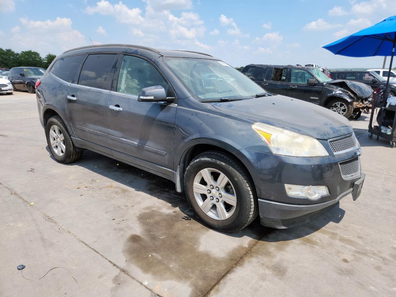 Lot #3311451269 2011 CHEVROLET TRAVERSE L