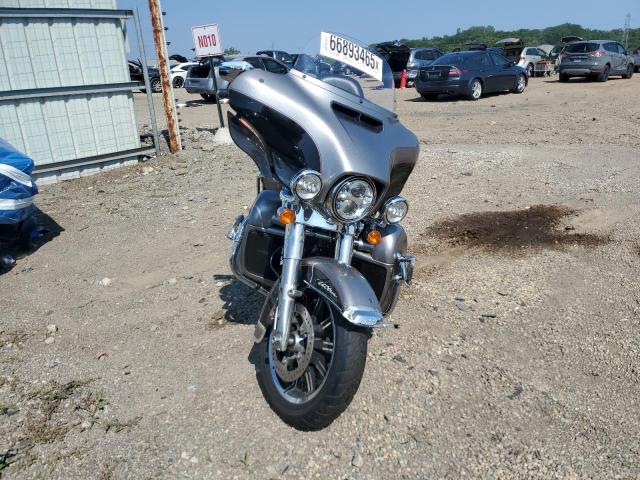 2017 HARLEY-DAVIDSON FLHTCU ULT 1HD1FCC14HB632409