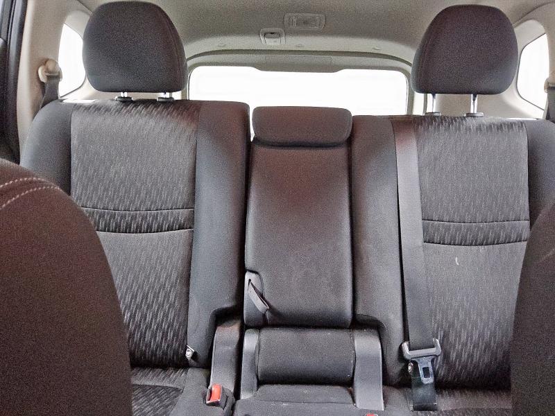 2017 NISSAN ROGUE S KNMAT2MT3HP615219