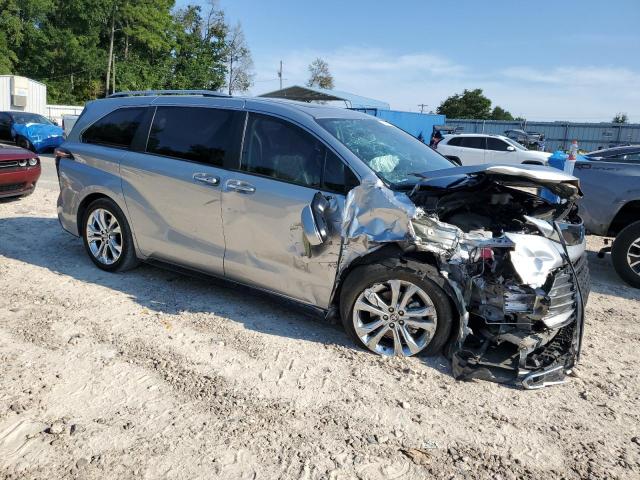2022 TOYOTA SIENNA LIM 5TDERKEC9NS129434