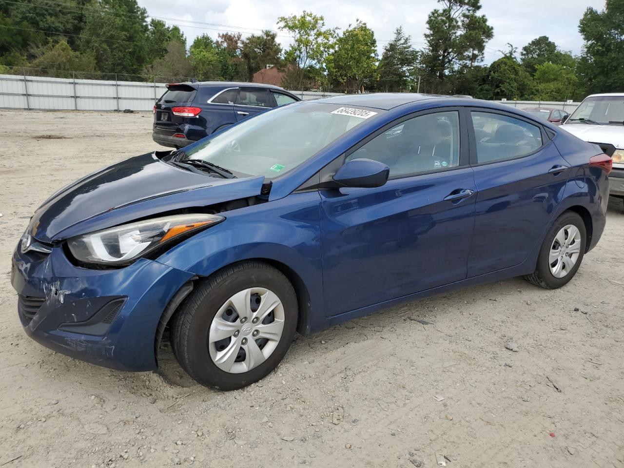 HYUNDAI ELANTRA SE
