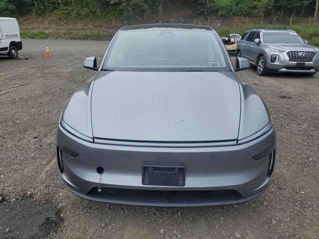 2026 TESLA MODEL Y 7SAYGDEE7TF370980