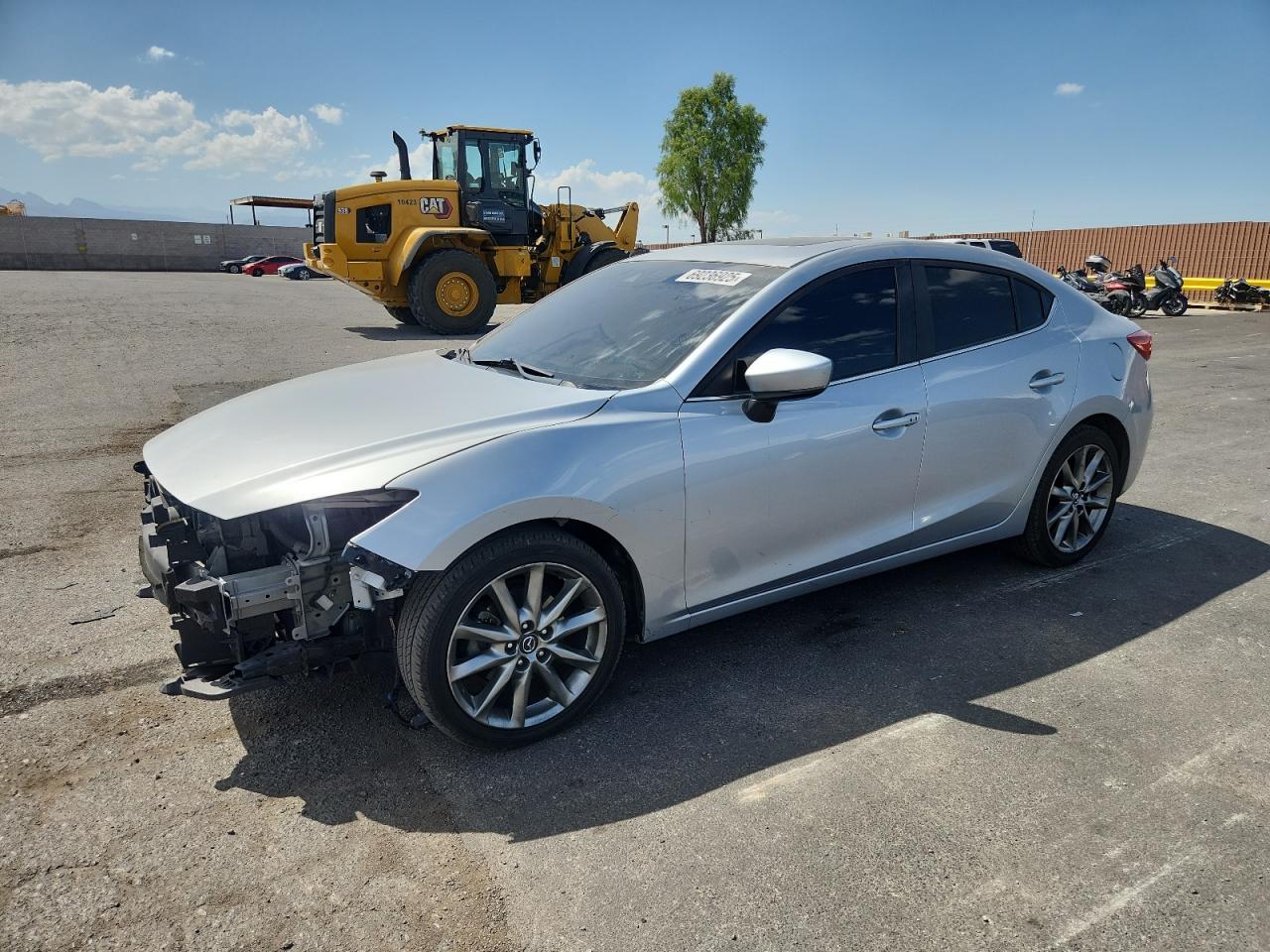 MAZDA 3 GRAND TOURING