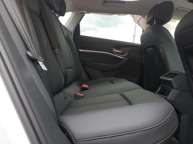2022 AUDI E-TRON PREMIUM WA1AAAGE0NB007495