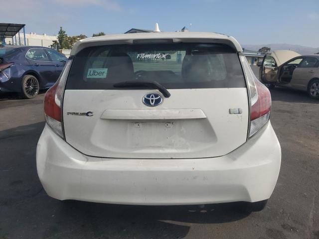 2016 TOYOTA PRIUS C JTDKDTB37G1122638
