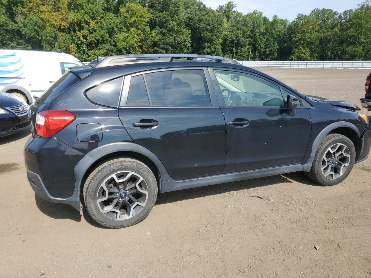 SUBARU CROSSTREK LIMITED