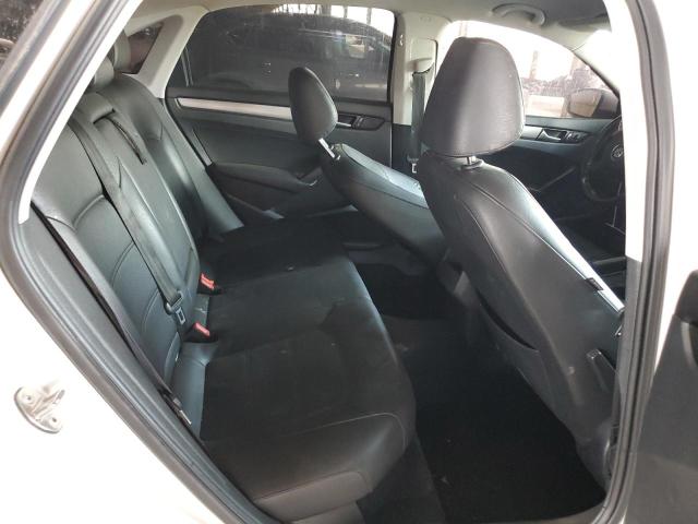 2015 VOLKSWAGEN PASSAT S 1VWAT7A37FC108150