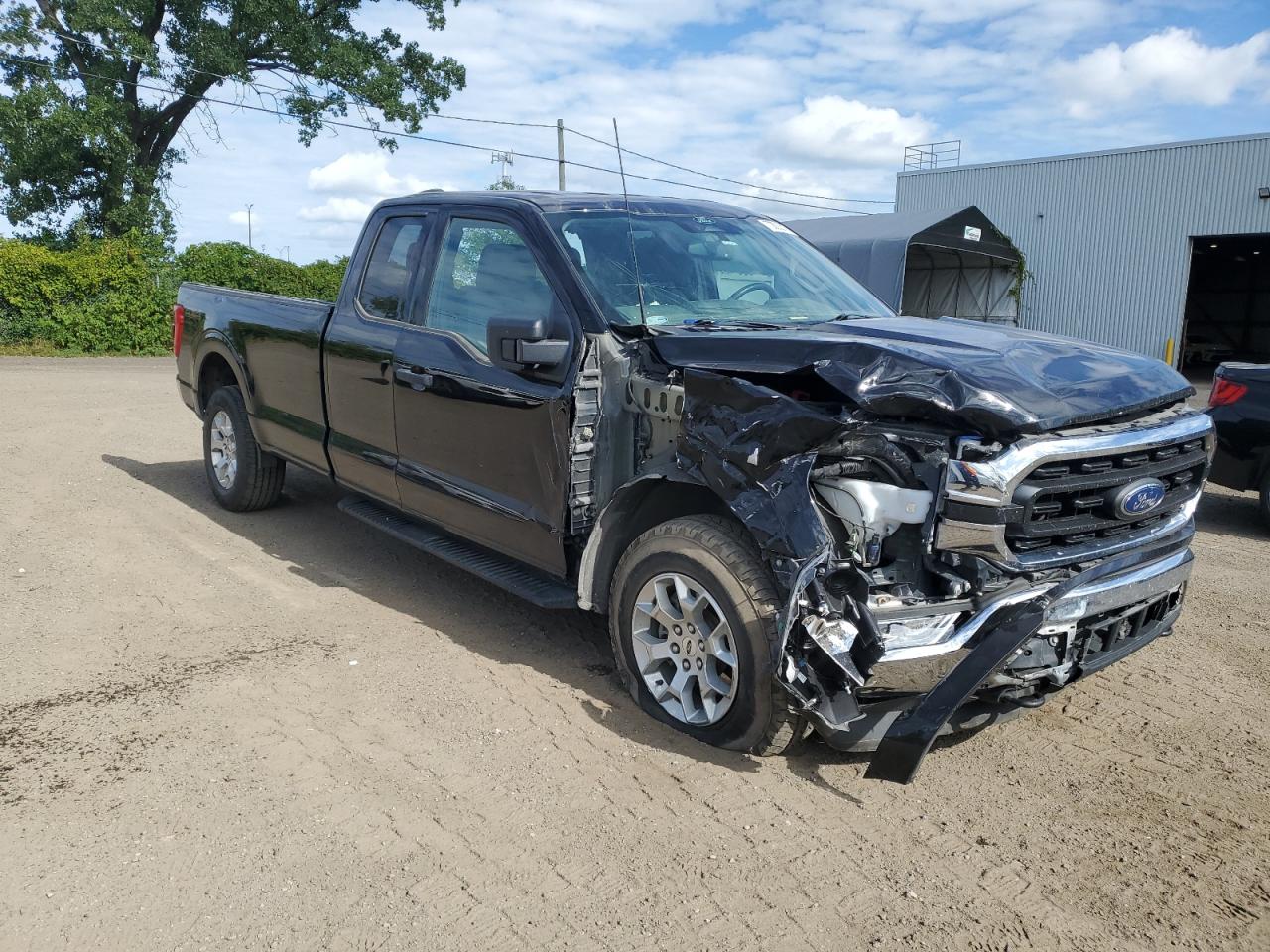 FORD F-150 SUPER CAB