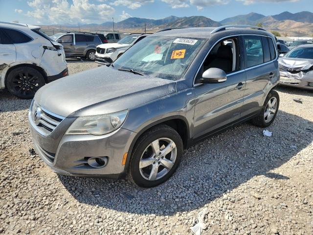 2010 VOLKSWAGEN TIGUAN S - WVGAV7AX8AW533430