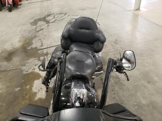 2017 HARLEY-DAVIDSON FLTRU 1HD1KGD13HB650580