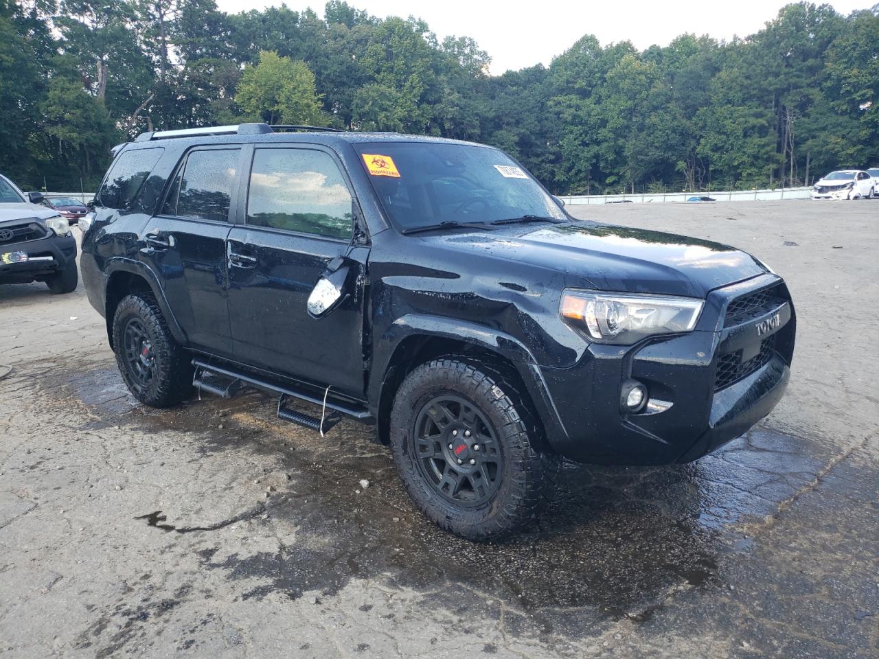 TOYOTA 4RUNNER SR5
