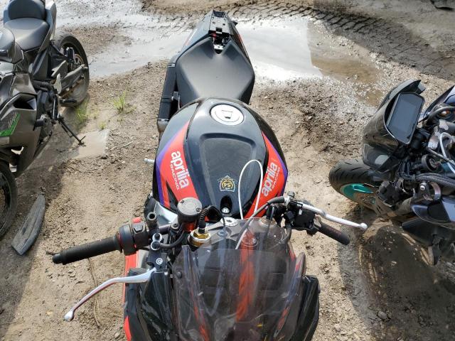 2023 APRILIA TUONO V4 F ZD4KZUB04PS000864