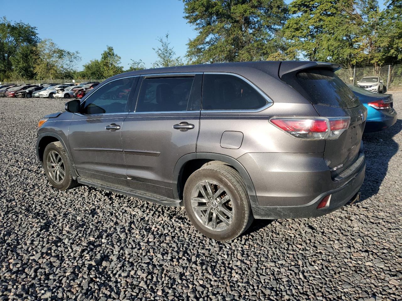 TOYOTA HIGHLANDER LE