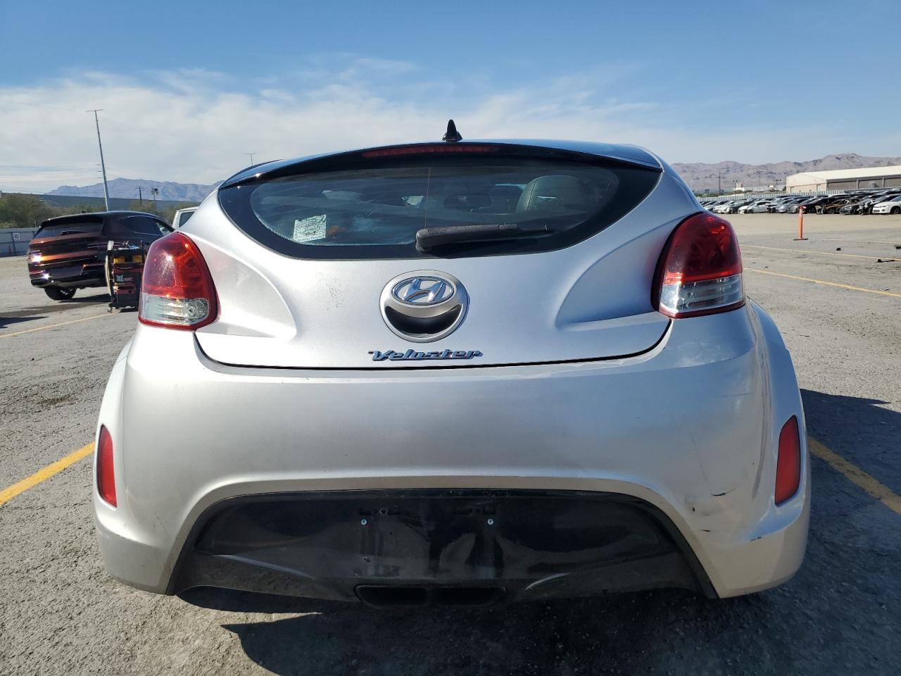 Lot #3224762165 2012 HYUNDAI VELOSTER