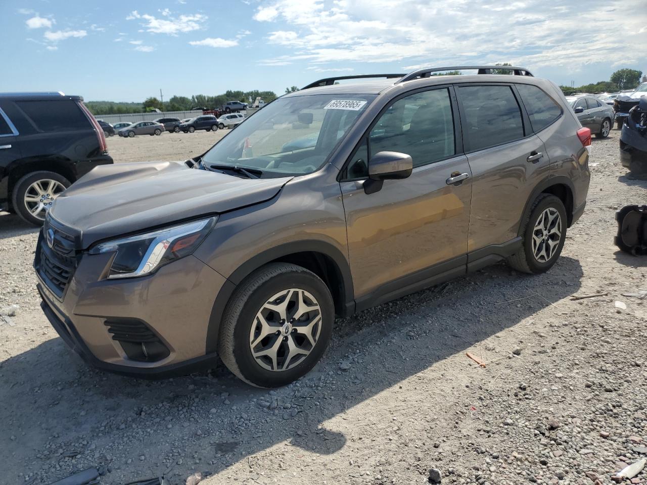 SUBARU FORESTER PREMIUM