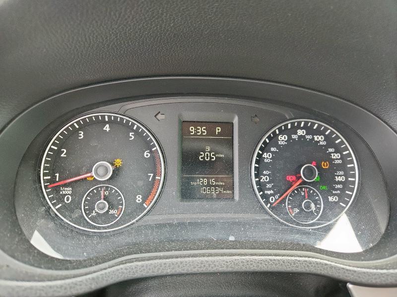 2013 VOLKSWAGEN PASSAT S - 1VWAH7A31DC122284