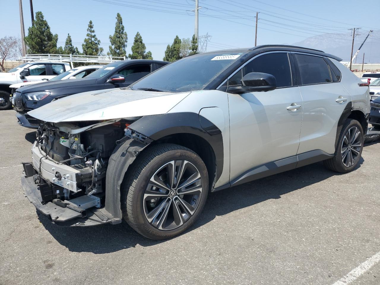 TOYOTA BZ4X XLE