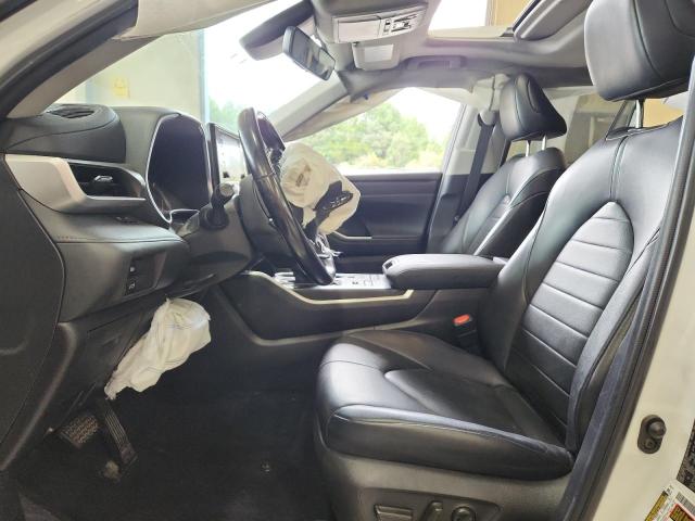 2022 TOYOTA HIGHLANDER 5TDHZRBH3NS226747