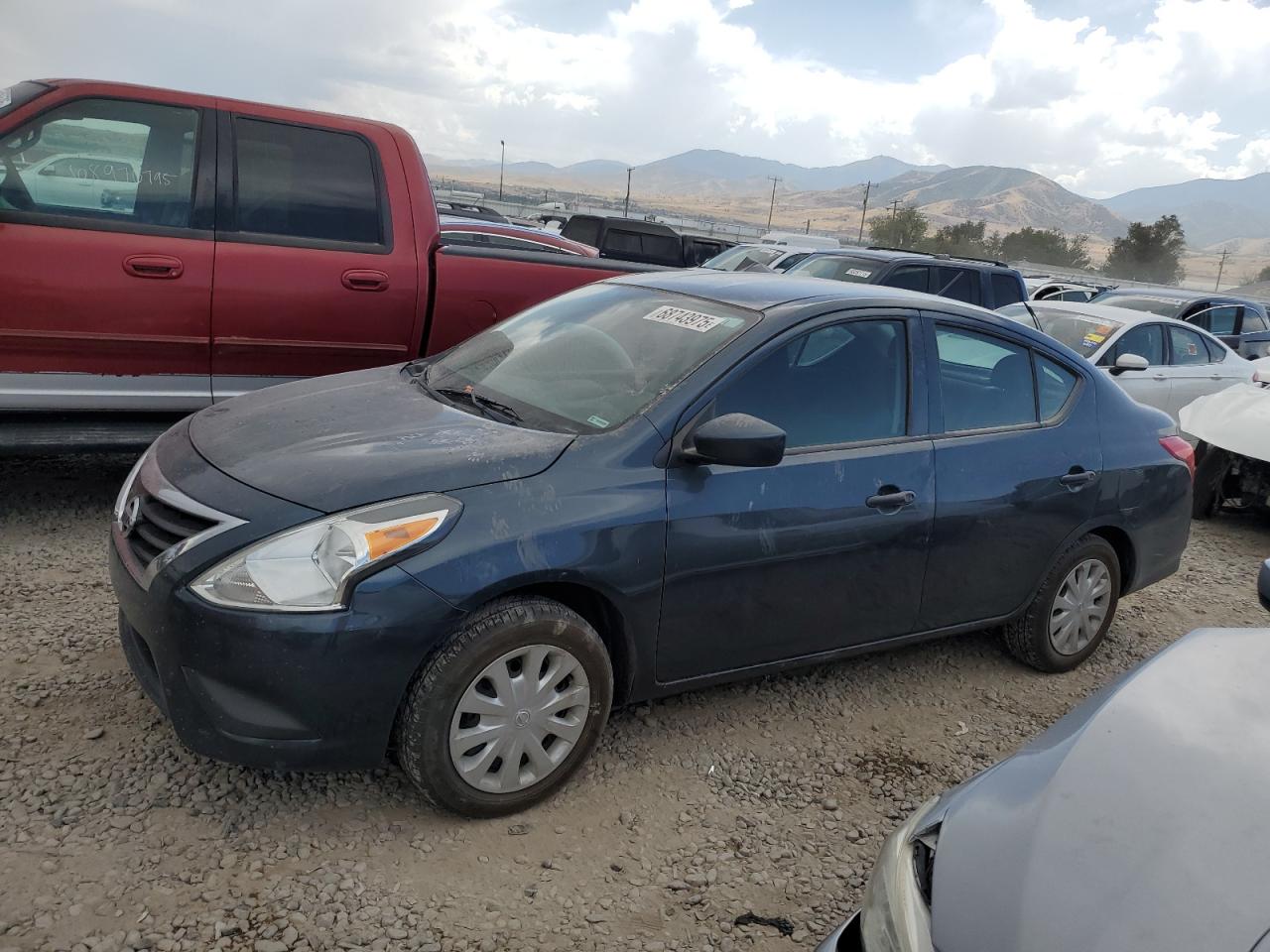 NISSAN VERSA S