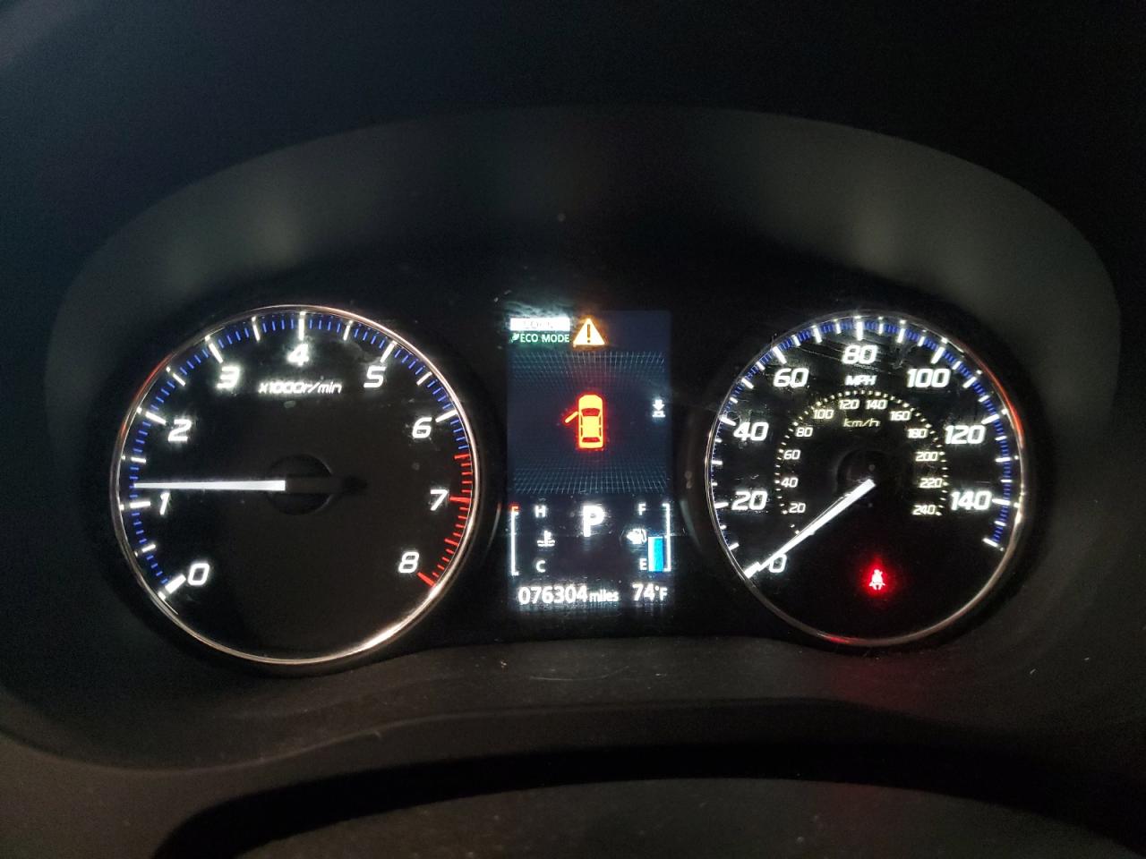 MITSUBISHI OUTLANDER SE