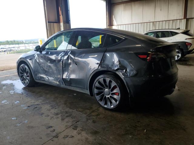 2024 TESLA MODEL Y 7SAYGDEF6RA303351